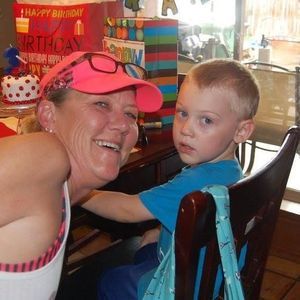 Meet your Posher, Lisa